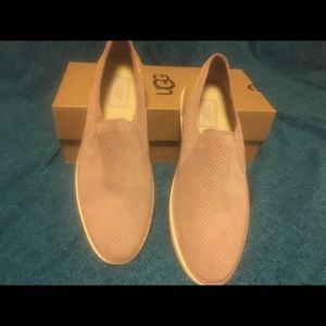 UGG Slip on Sneakers